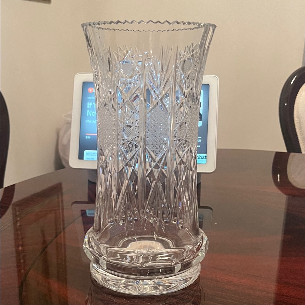 Elegant Crystal Vase